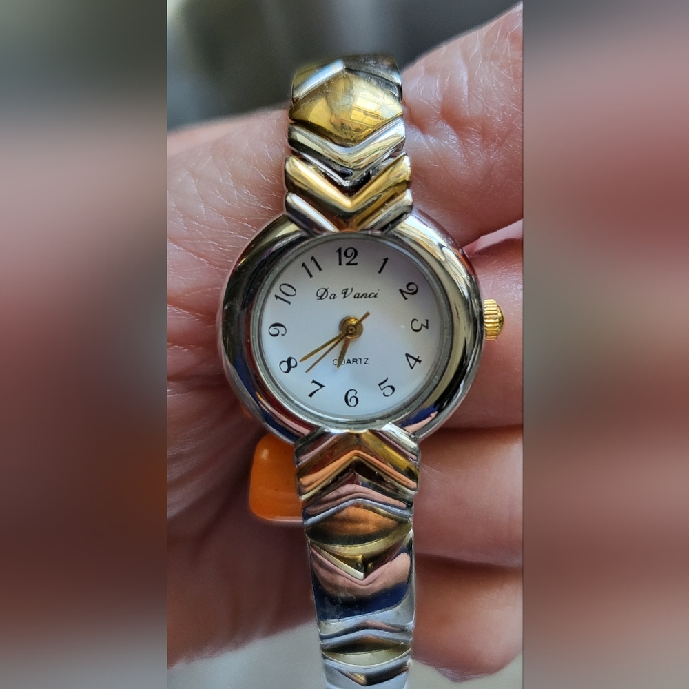 VTG Da Vinci Silver and Gold Quartz Watch